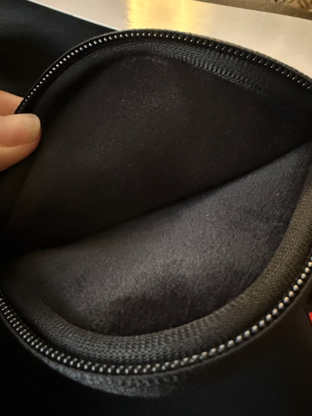 Deal Worthy Black Tablet Sleeve - Fits Up to 12" - Picture 4 of 4
